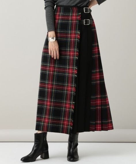 Tartan Clothing, Tartan Fashion, Long Skirt Fashion, Dress Design Sketches, Fashion Figures, Modest Fashion Outfits, Kpop Fashion Outfits, Cute Skirts, Teenage Fashion Outfits