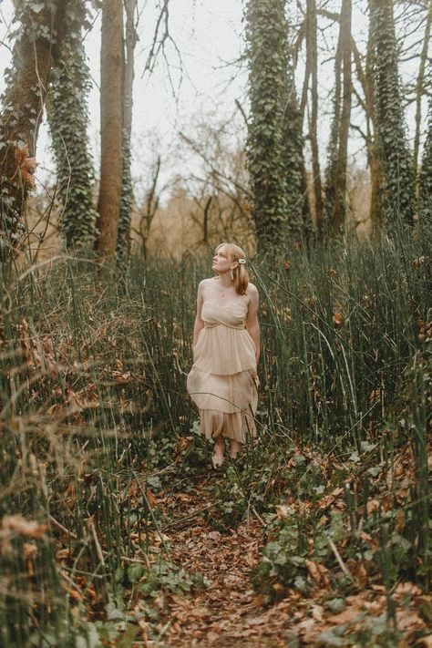 Winter Senior Pictures, Senior Photo Shoot, Oregon Photography, Senior Photography Poses, Senior Photo Poses, Senior Photo Outfits, Magical Winter, Senior Picture Ideas, Eugene Oregon