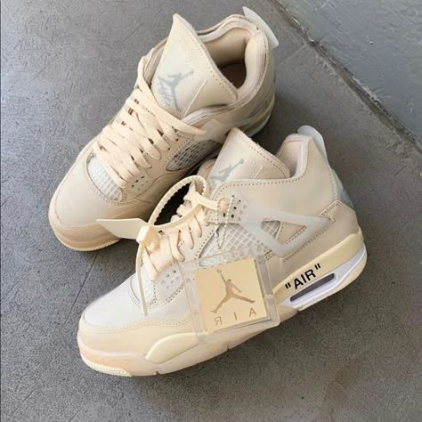 Jordan 4 Off White, Nike Shoes Girls, Dr Shoes, Trendy Shoes Sneakers, Jordan Shoes Girls, Jordan Shoes Retro, All Nike Shoes, Nike Shoes Jordans, Retro 4