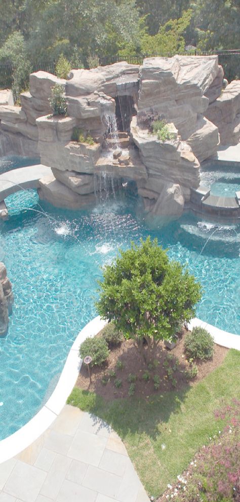 Patio Pools, Insane Pools, Awesome Pools, Amazing Pools, Amazing Swimming Pools, Amazing Houses, Outdoor Pools, Lazy River, Luxury Pools