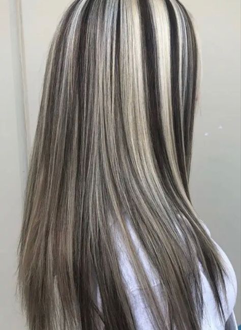 Diagonal Slice Highlights, Blind Highlights On Dark Hair, Dark Brown Hair With Peekaboos Blonde, Black And Blonde Hair Highlights, Black Lowlights In Blonde Hair, Skunk Hair Ideas, Skunk Hair Stripe, Black Highlights On Blonde Hair, Feathering Haircut