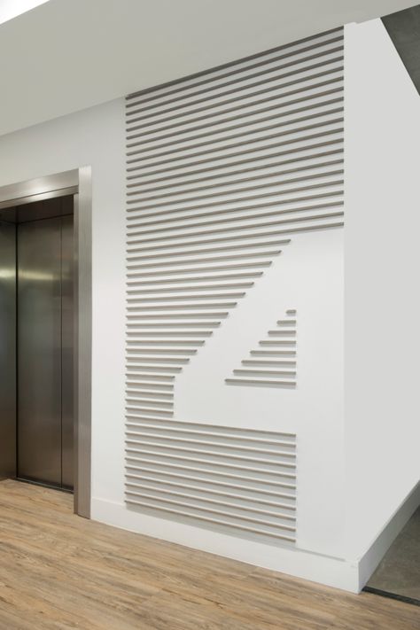 1401 | CID | Multifamily & Hospitality Interior Design Elevator Wayfinding, Corridor Wayfinding, Elevator Signage, Interior Wayfinding, Hospitality Interior Design, Elevator Lobby, Office Signage, Corridor Design, Wall Signage