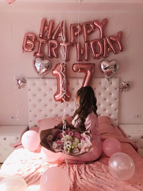 Creative Birthday Photoshoot Ideas, Creative Birthday Photoshoot, Torturi Baby Shower, 17. Geburtstag, Best Friend Gift Ideas, Birthday Photoshoot Ideas, Birthday Balloons Pictures, Surprise Birthday Decorations, Friend Gift Ideas