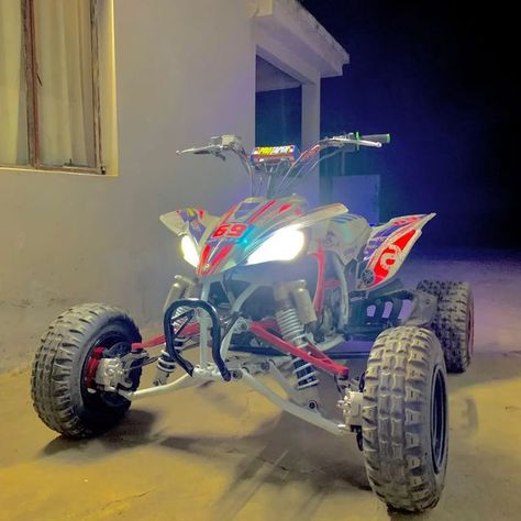 Racing Four Wheelers, Quad Racing, Atv Four Wheelers, Atv Motocross, Face Gear, Quad Biking, Quad Bikes, Go Kart Buggy, Four Wheeler