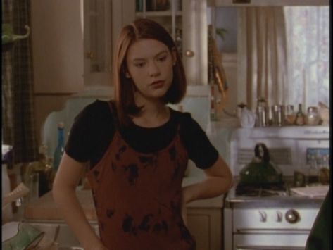 Angela Chase - Layered burnt orange floral dress; My So Called Life - Halloween episode Angela Chase, My So Called Life, Claire Danes, 90s Outfit, 90s Aesthetic, Aesthetic Grunge, Look At You, 90s Fashion, Fashion Inspo Outfits