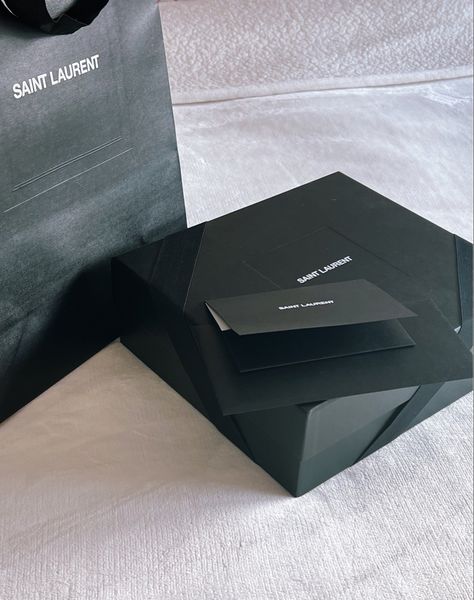 YSL Saint Laurent hobo bag #ysl #saintlaurentparis #yslgift #saintlaurent #fashion Saint Laurent Box Packaging, Saint Laurent Hobo Bag, Bag Ysl, Ysl Saint Laurent, Saint Laurent Handbags, Lucky Girl, Idea Pins, Saint Laurent Bag, Shopping Bags