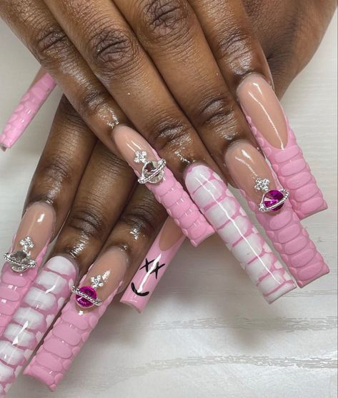 Acrylic Nails Stiletto, Long Acrylic Nail Designs, Colored Acrylic Nails, Dope Nail Designs, Exotic Nails, Acrylic Nails Coffin Pink, Long Square Acrylic Nails, Unique Acrylic Nails, Bling Acrylic Nails