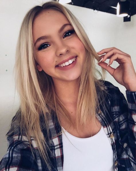 https://www.instagram.com/p/BAdjTvIqFim/?taken-by=jordynjones 16 Year Girl, 15 Year Girl, Jorden Jones, Jordan Jones, Peach Green Tea, Jordyn Jones, Ask Me Anything, Just Girl Things, Instagram Foto