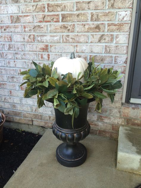 Outdoor Urn Planter Ideas For Fall, Fall Curb Appeal, Porch Urns, Fern Planters, Fall Urn, Fall Pots, Outdoor Urns, Fall Container Gardens, Porch Pumpkins