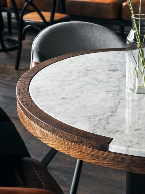 Dining Table Design Ideas, Restaurant Table Design, Small Round Dining Table, Space Saving Dining Table, Table Design Ideas, Decoration Restaurant, Table Designs, Table Cafe, Restaurant Tables