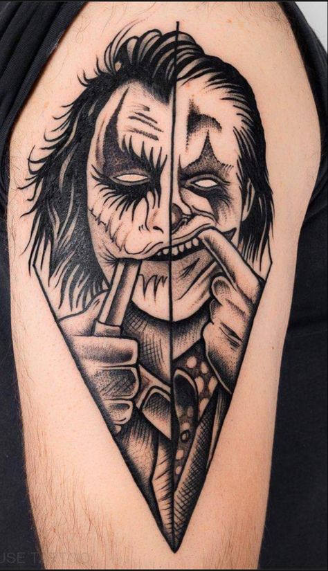 Dc Comics Tattoos, Half Tattoo, Lip Print Tattoos, Patient Tattoo, Marvel Tattoo Ideas, Tattoo Design Ideas For Women, Joker Tattoo Design, Cool Animal Tattoos, Joker Joaquin