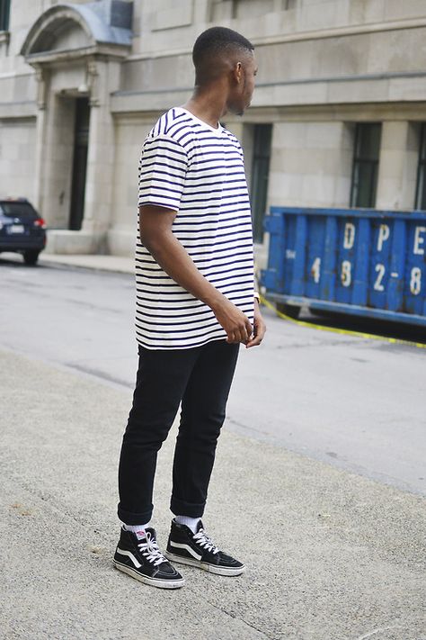 SK8 HI & Stripes White Vans High Tops Outfit, Blue Vans Outfit, Van High Tops Outfit, Vans Sk8 Hi Outfit, High Top Vans Outfit, Sk8 Hi Outfit, Vans Outfit Men, Estilo Vans, High Tops Outfit