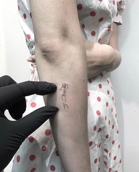 Bang Bang Tattoo (@bangbangnyc) • Instagram photos and videos Tato Minimal, Libra Tattoo, Skeleton Tattoos, Tattoos For Lovers, Small Girl Tattoos, Initial Tattoo, Tattoo Girls, Dainty Tattoos, Trendy Tree