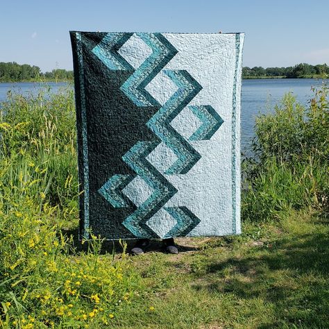 Leading Edge Quilt Pattern PDF Download - Etsy Tube Quilting, Graduation Quilts, Quilts For Men Patterns, Quilts Simple, Colourful Quilts, Canadian Quilts, Geometric Quilts, Quilt Top Patterns, Optical Illusion Quilts