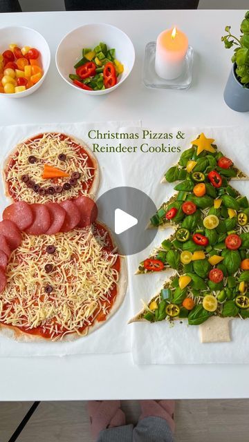 Christmas Shaped Pizza, Christmas Pizza Night, Christmas Wreath Pizza, Christmas Veggie Pizza, Christmas Pizza Party, Christmas Pizza Ideas, Christmas Pizzas, Pesto Pizza Toppings, Christmas Tree Pizza