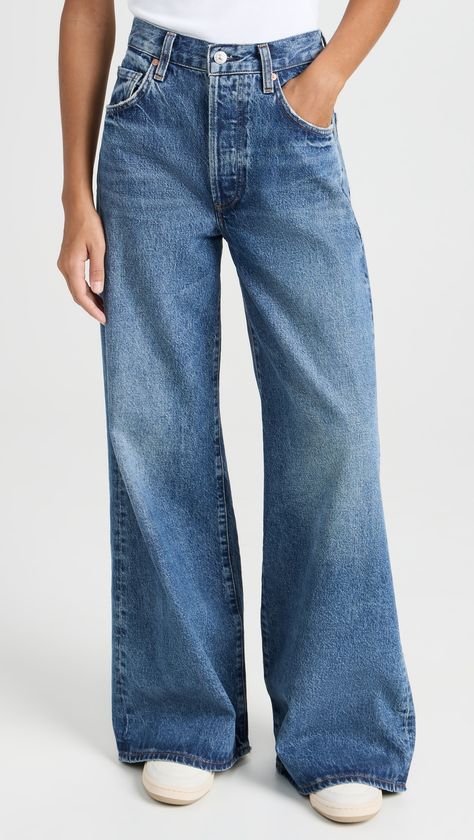 Fast Free Shipping & Free Returns on Citizens of Humanity Beverly Slouch Boot Jeans at Shopbop. Shop new arrivals from Citizens of Humanity at Shopbop.com Off Duty Outfits, Boot Jeans, Slouched Boots, Long Jeans, Denim Trends, Loose Jeans, Airport Outfit, Citizens Of Humanity, Trouser Jeans