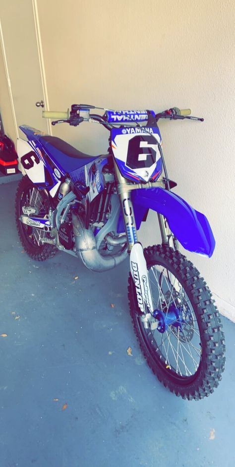 Cross Motor, Defender Car, Ktm Supermoto, Yamaha Dirt Bikes, Motos Yamaha, Motocross Love, Moto Car, Moto Cross, Audi Rs