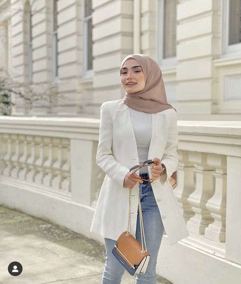 Dress With Blazer Outfit Party, With Blazer Outfit, Dress With Blazer Outfit, White Blazer Outfit, Dress With Blazer, Party Hijab, Love Outfits, Bday Wishes, Professional Work Outfit