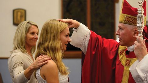 When the Archdiocese of Denver and the Diocese of Honolulu this spring announced young people would begin to receive the Sacrament of Confirmation before that of first Communion, they brought the total number of U.S. archdioceses and dioceses returning to what the Church calls “the “restored order of the sacraments” to 10. This restored order … Sacrament Of Confirmation, Christian Culture, Culture Project, Faith Formation, Religious Education, Youth Ministry, Eucharist, First Holy Communion, Spiritual Life