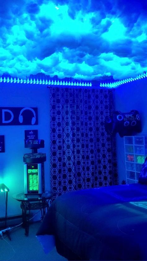 Gaming Setup Aesthetic, Gaming Bedroom Ideas, Gamer Room Design, Game Room Neon, Gaming Room Ideas, Aesthetic Gaming, Games Room Inspiration, Aesthetic Game