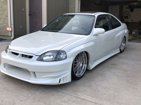 1999 Honda Civic Si with wide body BomexCTRRacingHeart19z Honda Civic Body Kit, Honda Civic 1999, 1999 Honda Civic, Civic Lx, 2000 Honda Civic, Civic Coupe, High Performance Cars, Honda Civic Ex, Honda S2000