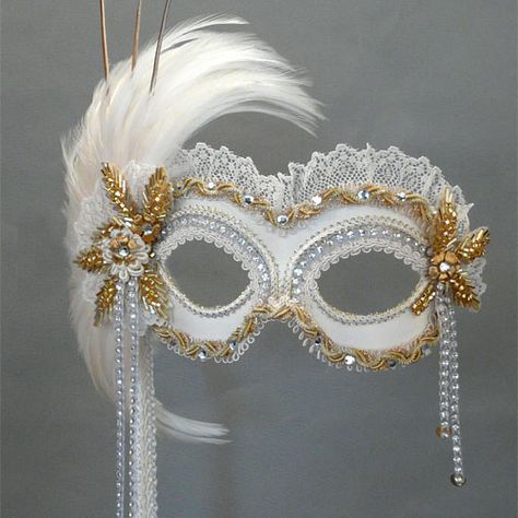 I believe this mask would have been worn by the character 'Juliet', in the masquerade scene of "Romeo and Juliet," as the mask is of significant wealth.  Juliet also matches with the color of bright white. Masquerade Mask Ideas Diy, Masquerade Mask Ideas, Masquerade Mask Diy, Mardi Gras Wedding, Masquerade Theme, Masquerade Wedding, Ball Mask, Mask Ideas, Masquerade Masks