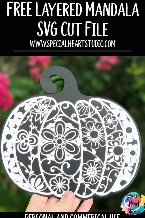 Mandala Pumpkin, Pumpkin Mandala, Decorations For Halloween, Silhouette Cameo 4, Cricut Help, Layered Mandala, Projets Cricut, Maker Project, Cricut Halloween