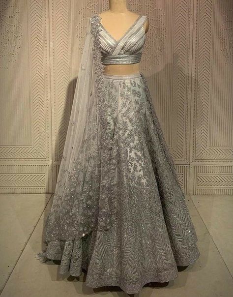 Lehenga Aesthetic, Grey Lehenga, Simple Lehenga, Indian Sari Dress, Wedding Lehenga Designs, Indian Bride Outfits, Lehnga Dress, Partywear Dresses, Bridal Lehenga Collection