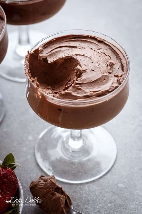 Double Chocolate Mousse, Low Carb Chocolate Mousse, Chocolate Mousse Recipe, Low Carb Dessert, Keto Dessert Easy, Low Carb Sweets, Low Carb Chocolate, Coconut Whipped Cream, Cheesecake Brownies