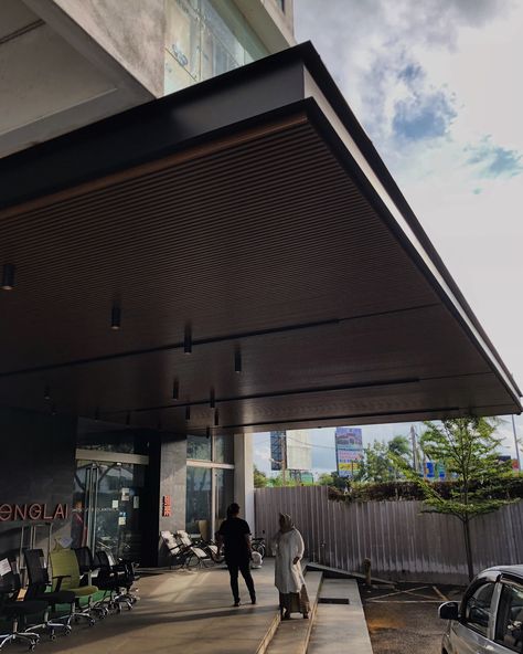 Acp Exterior Design Canopy, Exterior Canopy Design, Entrance Canopy Design, Cantilever Canopy, Castlemartyr Resort, Canopy Entrance, Car Porch Design, Shop Awning, Commercial Canopy