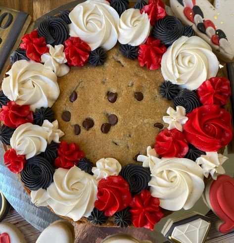 🍪 Cookie Cake Appreciation Post 🍪 • Perfect for celebrations or as a special treat, this 9” deep dish chocolate chip cookie cake offers the nostalgic comfort of a classic cookie combined with the elegance of a smooth, delectable buttercream! With the choice of vanilla or chocolate buttercream, you also have the choice to personalize it or not! I’ve started offering these in brown butter chocolate chip and oh my goodness, they’re even more to die for than I could imagine! I’ve done more intric... Cookie Cake For Men, Deep Dish Chocolate Chip Cookie, Brown Butter Chocolate Chip, Black And White Cookies, Chocolate Chip Cookie Cake, Cookie Cakes, Cake Stuff, Classic Cookies, Butter Chocolate