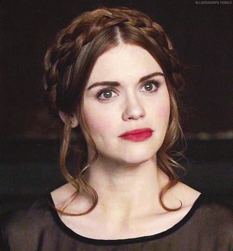 I love this hairstyle! I wish my hair was long enough to do this :(: Lydia Martin Hairstyles, Lydia Martin Style, Lydia Teen Wolf, Milkmaid Braid, Holland Roden, Lydia Martin, Crown Braid, Braided Hair, Short Hair Cuts For Women