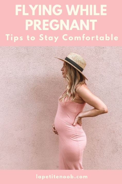 Tips and suggestions on how to stay comfortable when flying pregnant Pregnant Travel Outfit, Pregnancy Airport Outfit, Pregnant Airport Outfit, Pregnant Vacation Outfits, Flying Pregnant, Flying While Pregnant, Long Flight Outfit, Travelling While Pregnant, 27 Weeks Pregnant