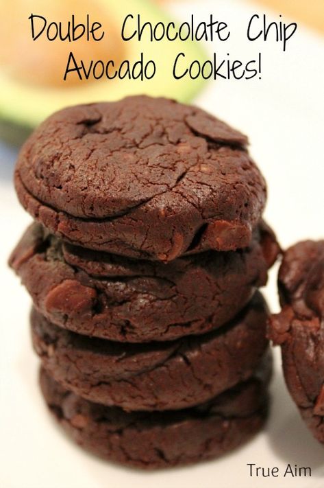 Avocado Cookies, Medicine Tips, Cookies Gluten Free, Chocolate Avocado, Avocado Chocolate, Avocado Recipes, Paleo Dessert, Gluten Free Cookies, Double Chocolate