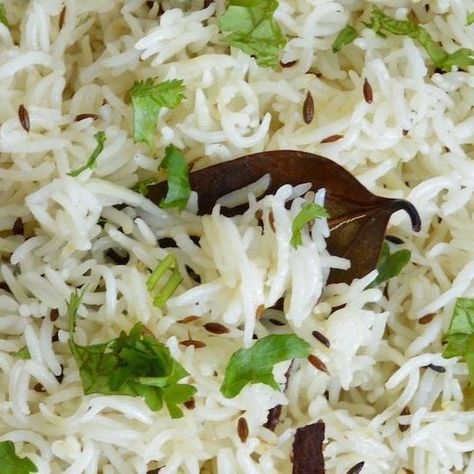 HETAL DESAI |MyVegetarianRoots on Instagram: "JEERA/CUMIN RICE ⬇️ // Ingredients // 2 cup Long Grain Basmati Rice 1½ tbsp Oil for less fat, use 1 tbsp 1½ tbsp Ghee for less fat, use 1 tbsp 1 tbsp Cumin Seeds 1 Cinnamon Stick 3 Cloves 3 Whole Peppercorn 2 Small Bay Leaf 1½ tsp Salt 2 tsp Lemon Juice 2½ cup Warm Water 2 tbsp Chopped Cilantro A classic simple rice dish that is truly a heart of Indian food!! Jeera/Zeera rice, also know as cumin rice is long grain basmati rice, flavored with simply cumins seeds, salt & whole spices, coated with ghee and garnished with fresh cilantro!! This is my easy, quick and simple way to always get it perfectly cooked using @instantpotofficial !! Full recipe link in my bio #jirarice #jeerarice #zeerarice #instantpotrecipes #easyrecipeideas" Cumin Rice, Rice Dishes Easy, Whole Spices, Jeera Rice, Rice Dish, Cumin Seeds, Rice Ingredients, Bay Leaf, Basmati Rice