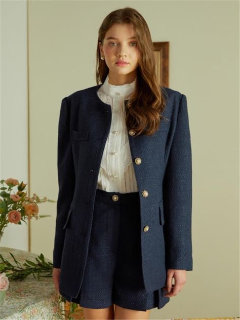 Navy Jacket Outfit, Earth Tones Outfit, Tweed Outfit, Womens Skirt Suits, Round Neck Design, British Outfits, Princess Ball Gowns, Model Outfits, Wardrobe Outfits