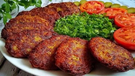 Koobideh Kabob Recipe, Kotlet Recipe, Meat Patty Recipe, Iranian Dishes, Meat Patties, Potato Juice, Raw Potato, Persian Cuisine, Iranian Food