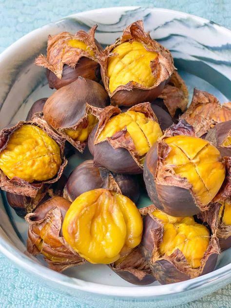 Yellow roasted chestnuts with curled shells Chestnut Recipes, Drink Inspiration, Roasted Chestnuts, Kitchen Smells, Delicious Gluten Free Recipes, All Saints Day, Winter Soups, Lebanese Recipes, Different Vegetables