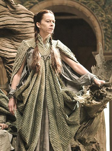 Lysa Arryn Lysa Arryn, Game Of Thrones Dresses, House Arryn, Got Costumes, Game Of Thrones Costumes, Gra O Tron, Theatre Costumes, Beautiful Costumes, Game Costumes