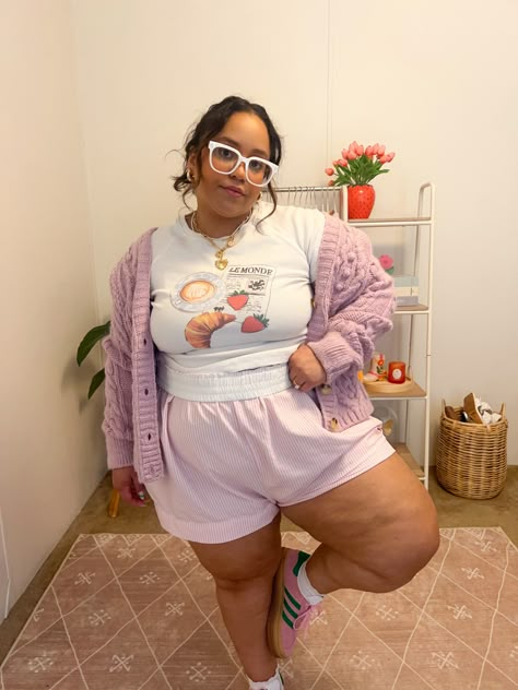 Breakfast Buffet Sleep Tee Pink … curated on LTK Plus Size Comfy, Quirky Plus Size Fashion, Cute Pink Plus Size Outfits, Plus Size Cozy Aesthetic, Comfy Plus Size Outfits, Plus Size Pastel Outfits, Aesthetic Comfy Outfits, Obese Fashion, Pink Outfits Aesthetic Plus Size