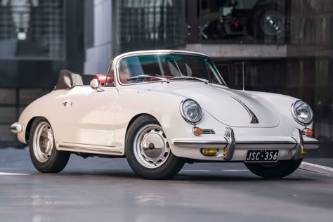 Dream Car Porsche, Vintage Cars Porsche, Convertible Porsche, 1960s Porsche, Porche Vintage, Porsche Cabriolet, Porche 356, Old Porsche, Porsche Convertible