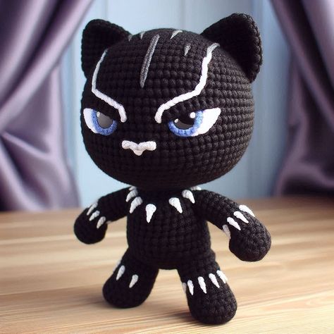 Black Panther Crochet Free Pattern, Marvel Crochet Patterns Free, Ear Designs, Panther Costume, Crochet Guide, Black Panther Costume, Stitch Head, Awesome Crochet, Easy Crochet Projects