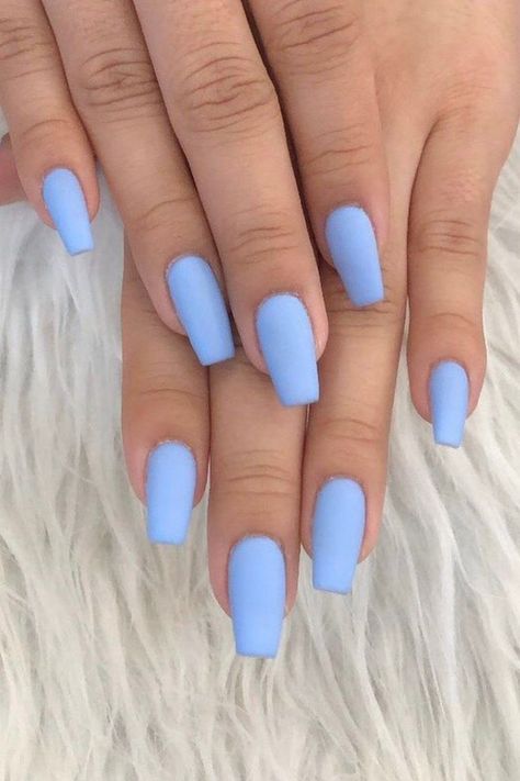 Spring Nails For Light Skin, Trendy Nails For Spring 2023, Summer Nails 2022 Color Trends Gel, Spring Nails 2023 Matte, Current Nail Color Trends 2023, Spring Nail Dip Colors 2023, Spring Solid Nail Colors, Nail Color For Red Skin Tone, Toenail Polish Colors Spring 2023