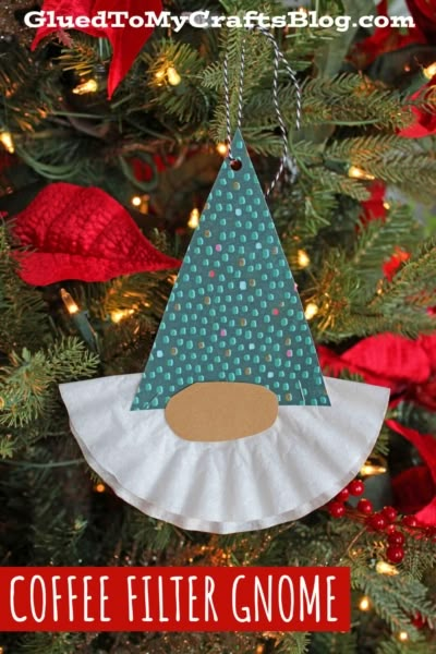 Coffee Filter Christmas, December Crafts, Preschool Christmas Crafts, I Gave Up, Homemade Ornaments, Gnome Ornaments, Christmas School, Winter Crafts For Kids, Kindergarten Crafts