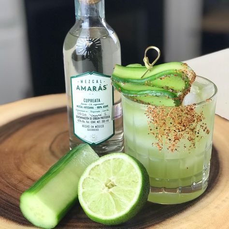 Mezcal Amarás Summer Cocktails - Luxe Beat Magazine Summer Mezcal Cocktails, Mezcal Drinks, Mezcal Margarita, Mezcal Cocktails, Spicy Cocktail, Crate Ideas, Brunch Cocktails, Mixed Drinks Recipes, Chili Lime