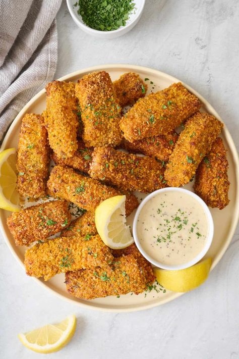 Air Fryer Fish & Chips - FeelGoodFoodie Salmon Fish Sticks, Salmon Shrimp Pasta, Baked Salmon Bites, Sea Food Ideas, Pasta Tuna Salad, Salmon Sticks, Air Fryer Chicken Strips, Pasta Tuna, Poached Cod