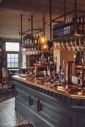 American Pub Interior, Irish Snug Bar, Pub Ideas Bar, Uk Pub Interior, Scottish Pub Interior Design, Irish Pub Inspired Basement, British Pub Interior Old English, Seaside Pub Interior, Country Pub Interior Design