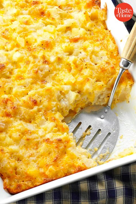 Three-Cheese Hash Brown Bake Baked Hashbrown Recipes, Cheesy Hashbrown Bake, Vegetarian Easter, Potatoe Casserole Recipes, Hash Brown Casserole, Corn Casserole, Hash Brown, Three Cheese, Easter Dinner