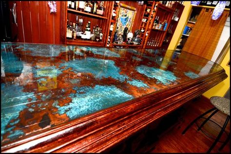 We know how important is to have something different and thus a great collection of cool bar top ideas is here to inspire in your projects! Bar Top Ideas, Copper Countertop, Copper Bar Top, Bar Top Epoxy, Copper Floor, Oxidised Copper, Atelier Design, Copper Top, Azul Color