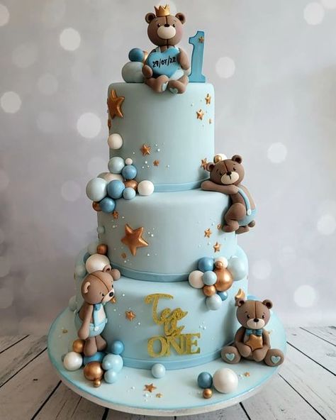 Sweet Art by Katerina on Instagram: "Little Teo's first birthday cake 🐻 . . . #cake #birthdaycake #cakedecorating #cakeart #firstbirthday #instacake #edibleart #pastry" 1st Birthday Cake Designs For Boys, 1 Birthday Cake Boy, Baby Boy First Birthday Cake Ideas, First Birthday Cakes For Boys, First Bday Cake Boy, Baby Boy Birthday Cake 1 Year, 1st Bday Cake For Boy, 1st Birthday Cakes For Boys, Birthday Cake For Baby Boy